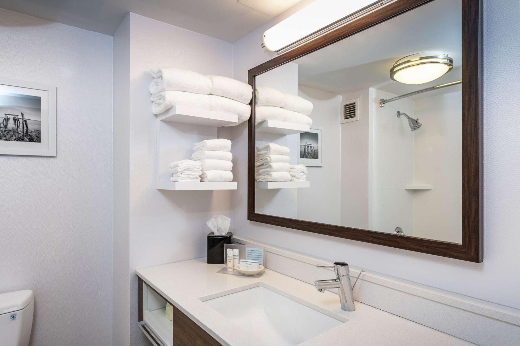 Hampton Inn Fall River/Westport North Westport Εξωτερικό φωτογραφία